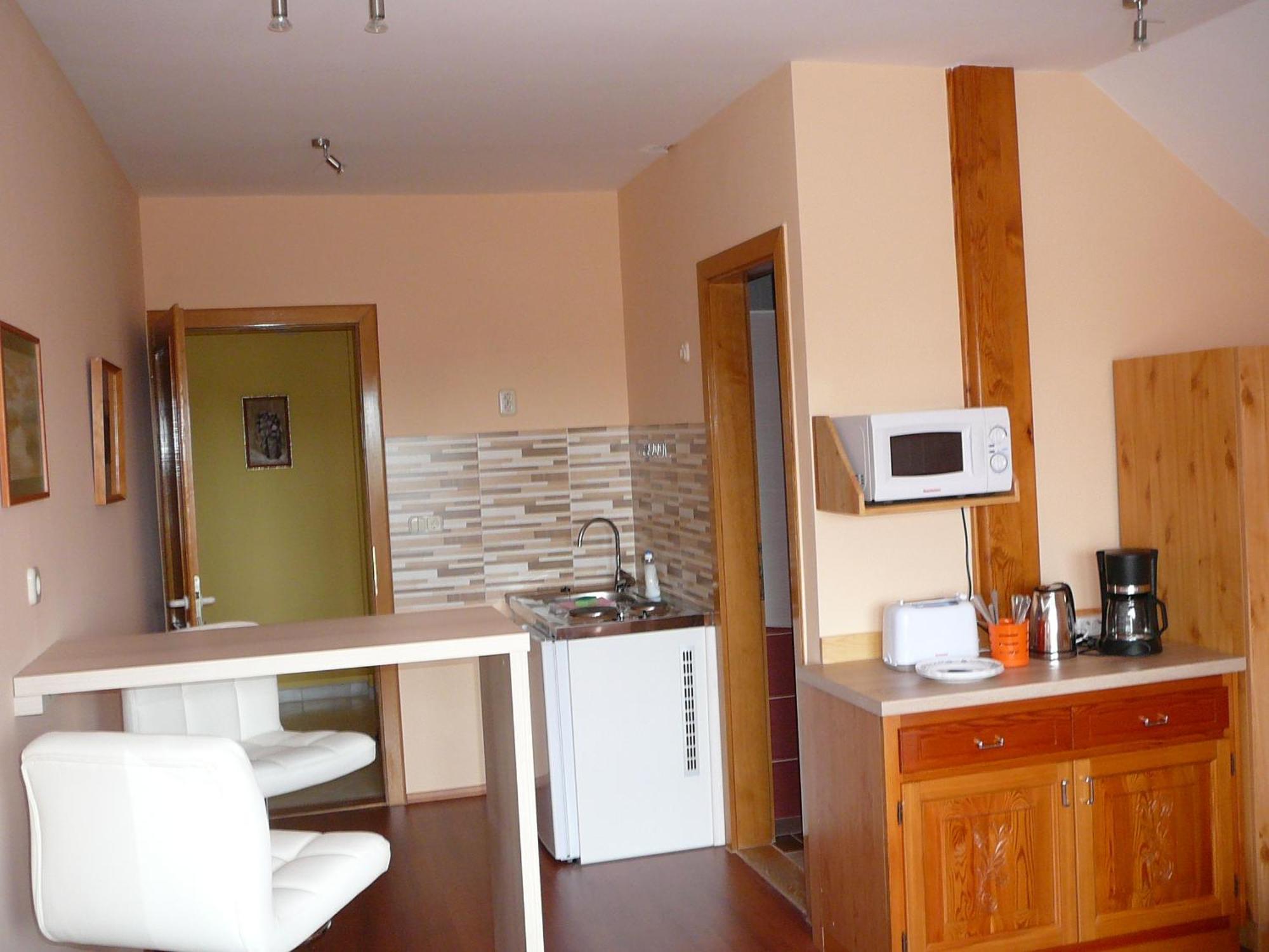 Ciklamen Apartman Gyenesdiás Екстериор снимка