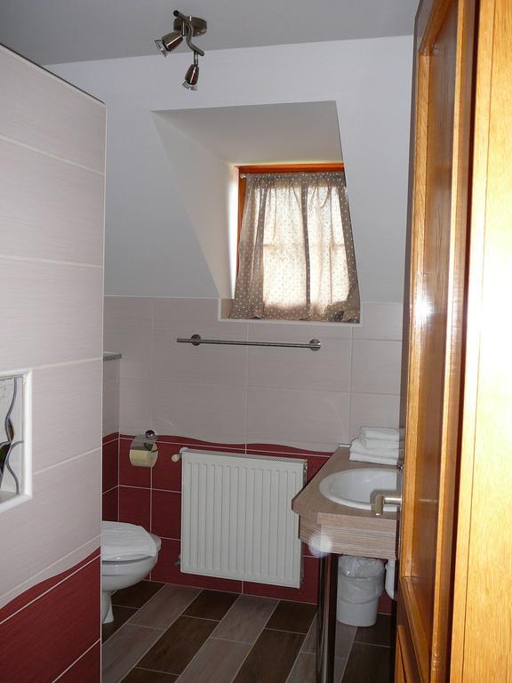 Ciklamen Apartman Gyenesdiás Екстериор снимка